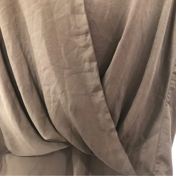 Kut from the Kloth Brown Drape Sleeveless Top - Picture 3 of 7